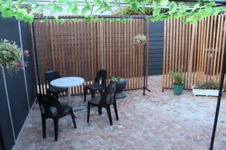 Terrace/Patio 9 of 10