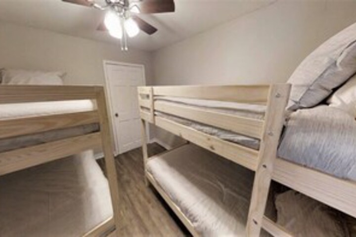 Room 19 of 36