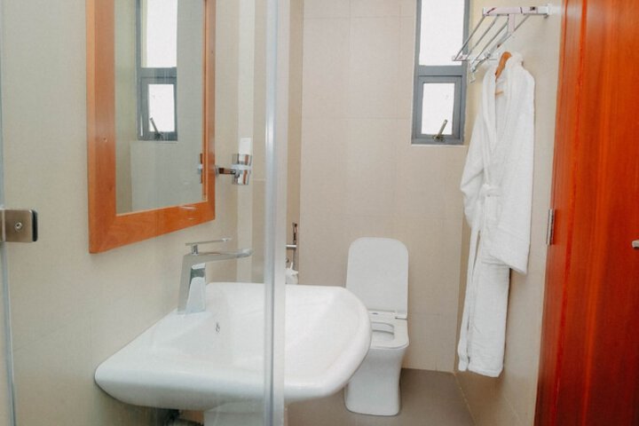 Room 16 of 27