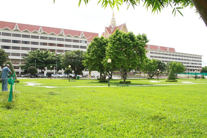 Hotel Exterior 61 of 68