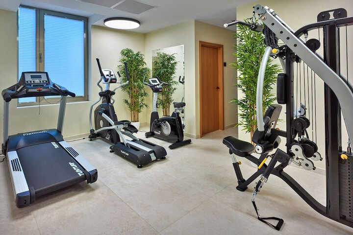 Health and Fitness 45 of 110
