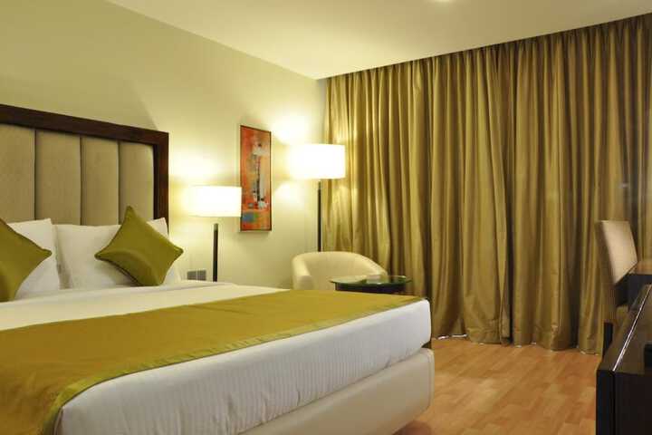 Room 5 of 27