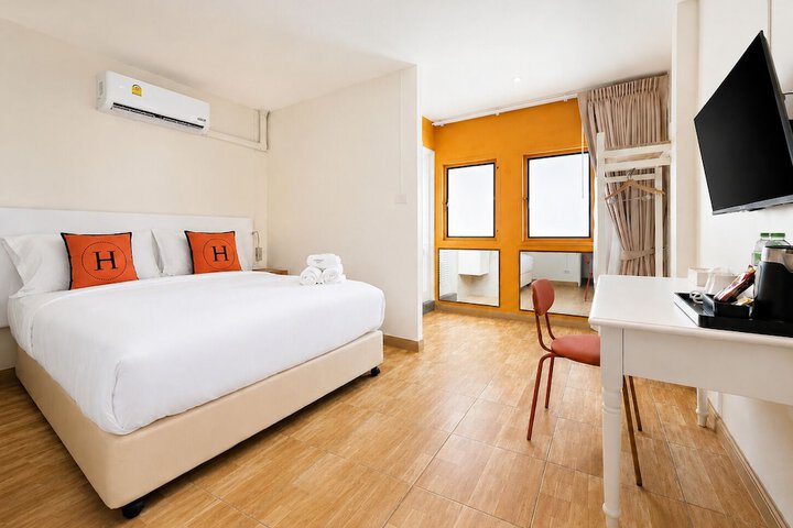 Room 41 of 65