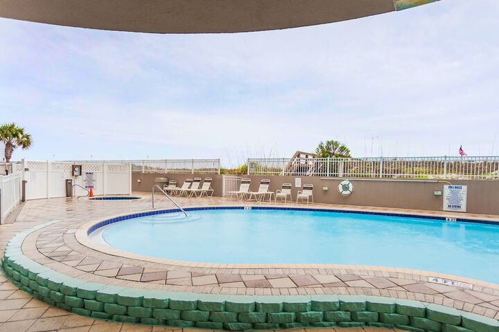 Pool 91 of 118