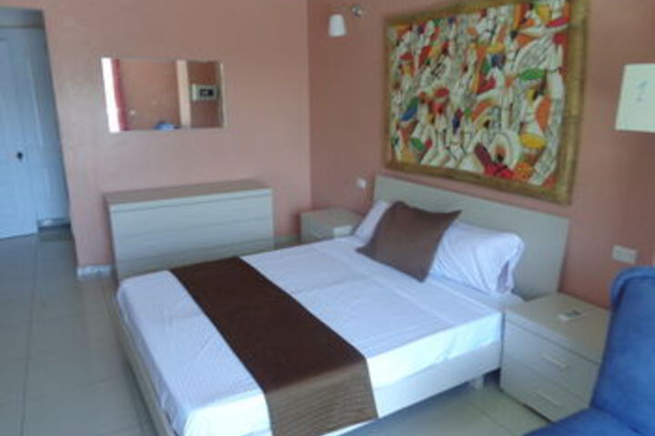 Room 44 of 91