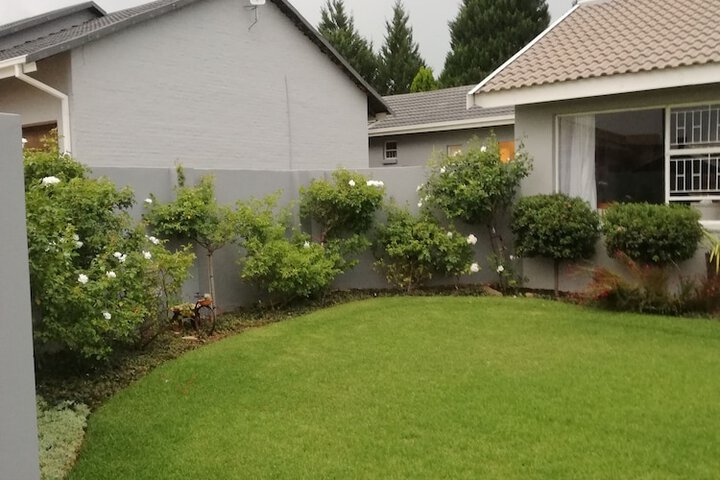 Property Grounds 41 of 51