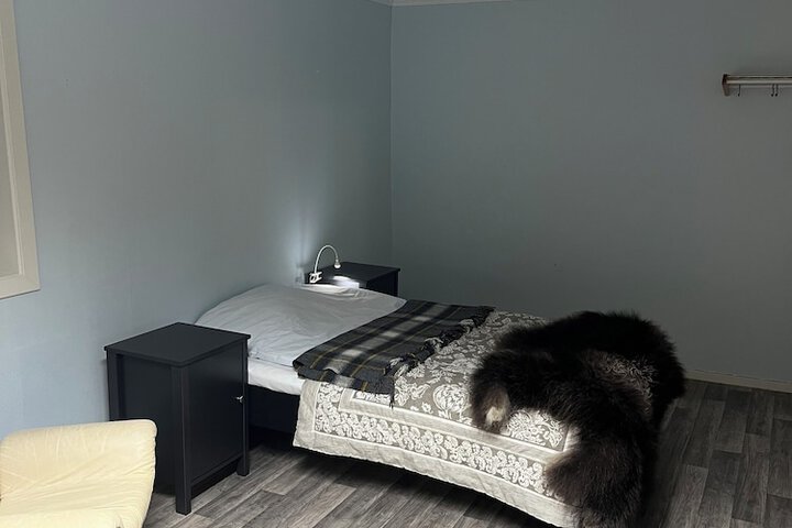 Room 5 of 35