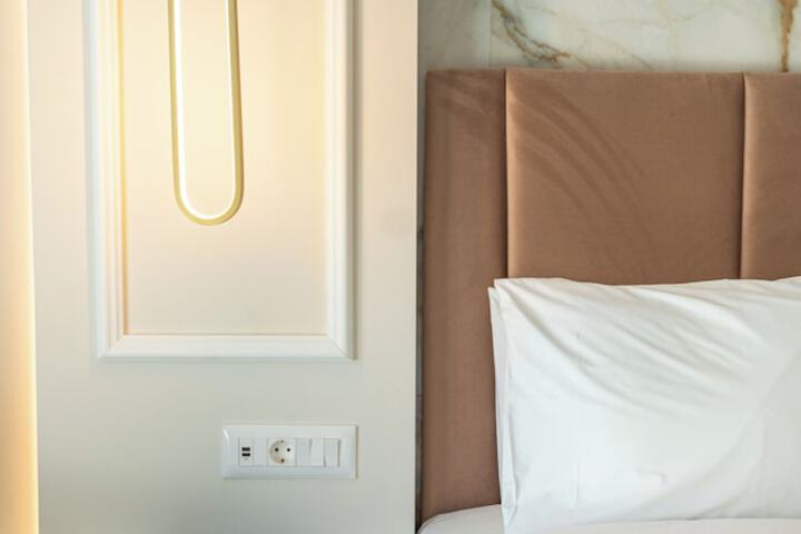 Room 9 of 187
