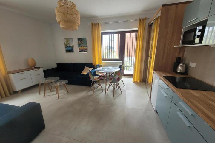 General 11 of 32