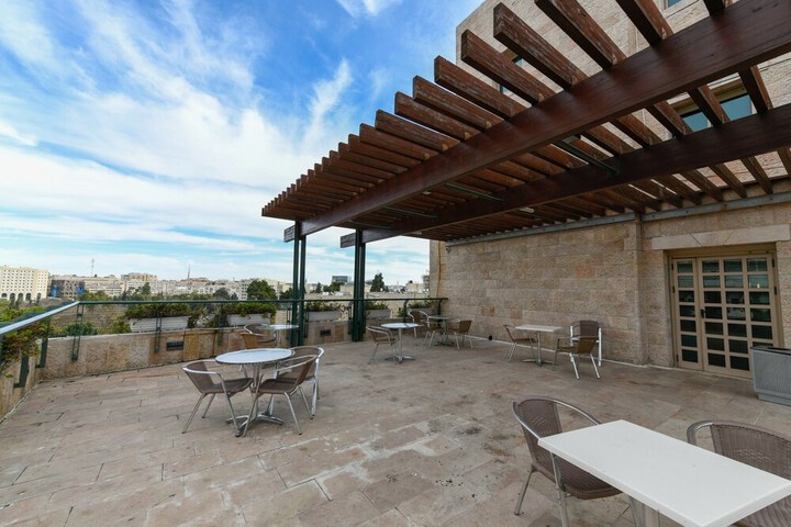 Terrace/Patio 29 of 33