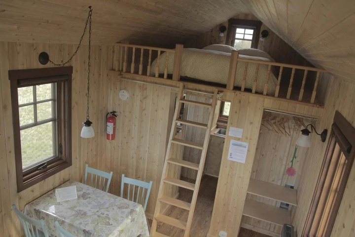 Room 2 of 12