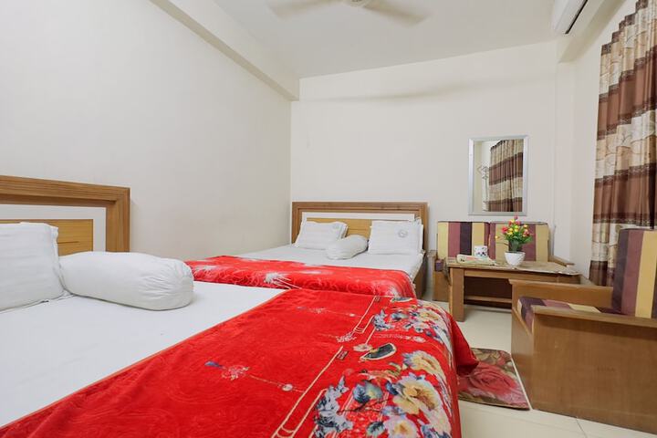 Room 15 of 30