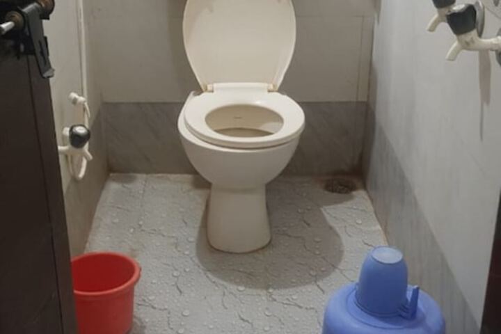 Room 17 of 21