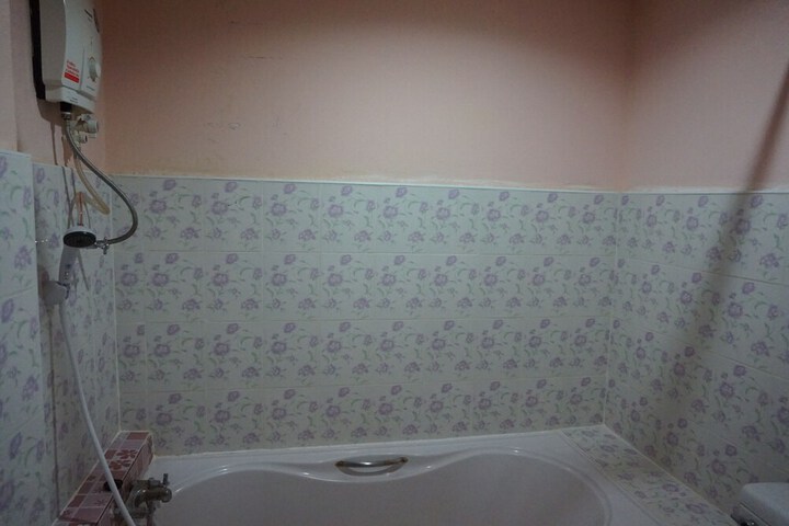 Room 44 of 61