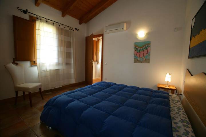 Room 5 of 67