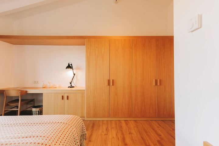 Room 36 of 181