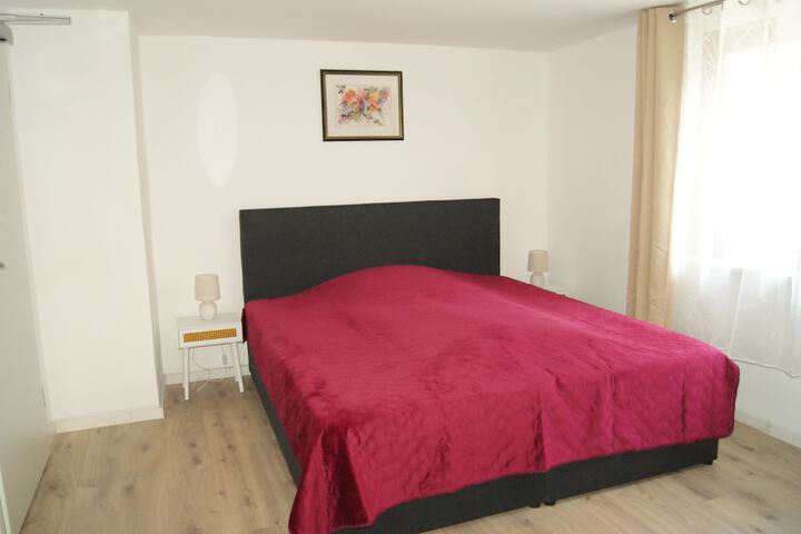 Room 6 of 58