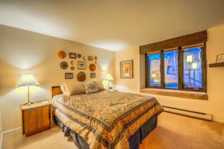 Room 28 of 80