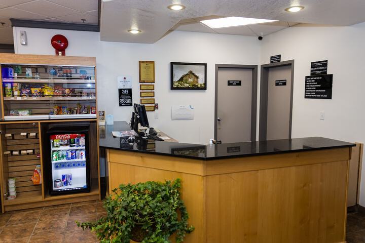 Hotel Interior 4 of 105