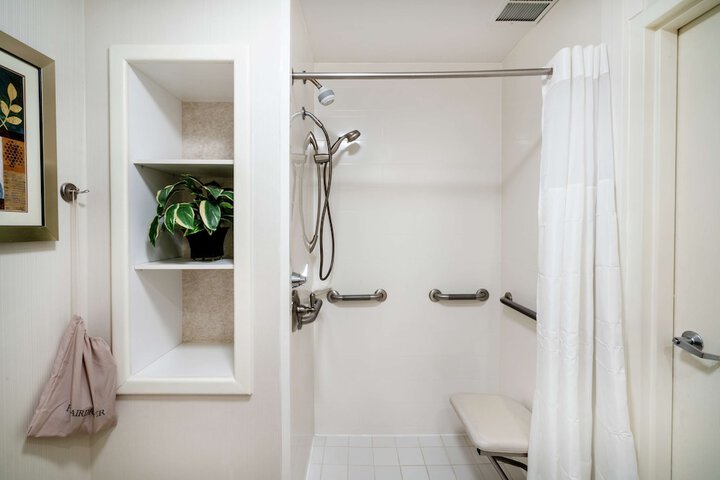 Bathroom shower