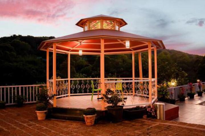 Treebo Trend Khushi River Side Retreat