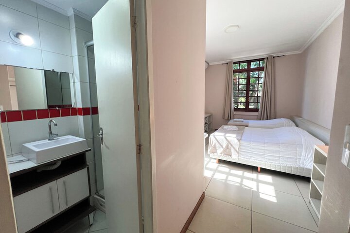 Room 37 of 206