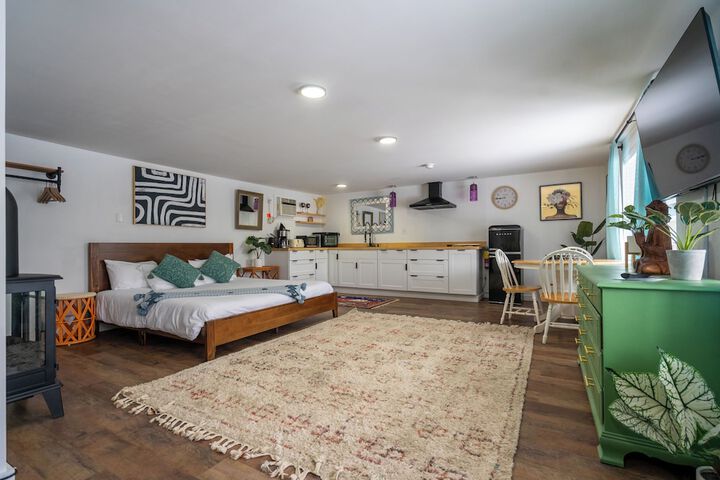 Room 14 of 49