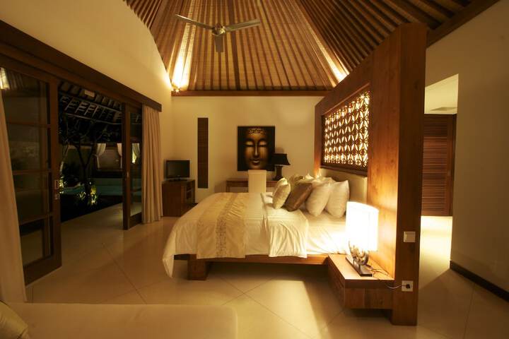 Room 10 of 59