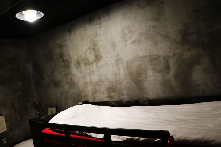 Room 20 of 47