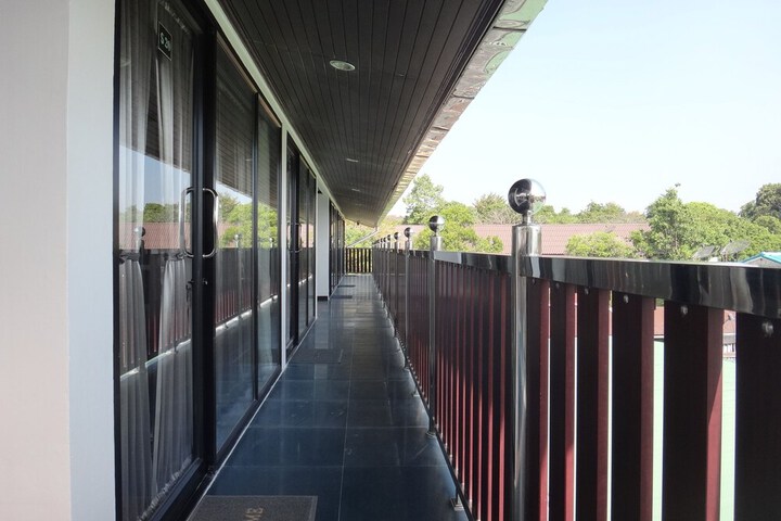 Terrace/Patio 11 of 36