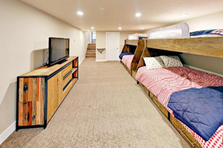 Creekside Gem Townhouse #e 2 Townhouse in Vail, CO
