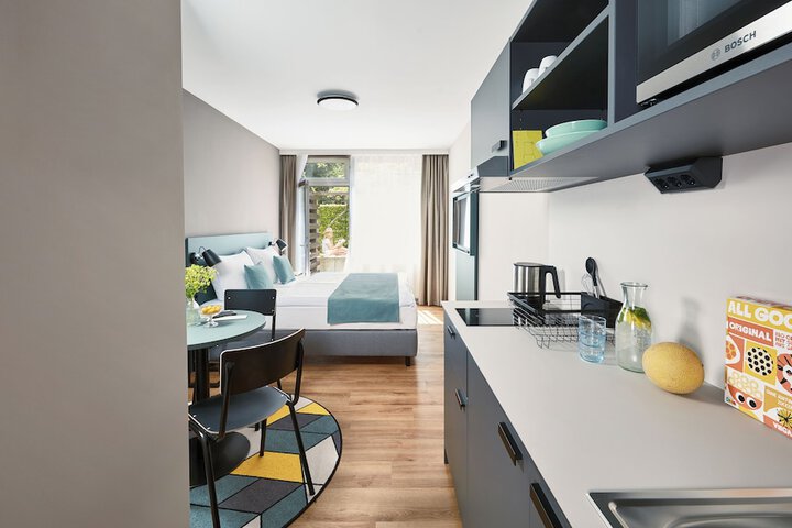 Room 34 of 51