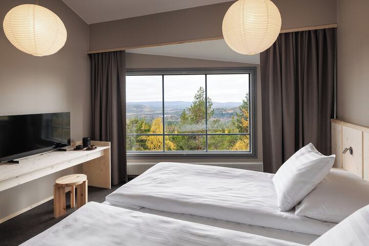 Room 21 of 82