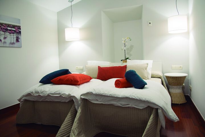 Room 12 of 75