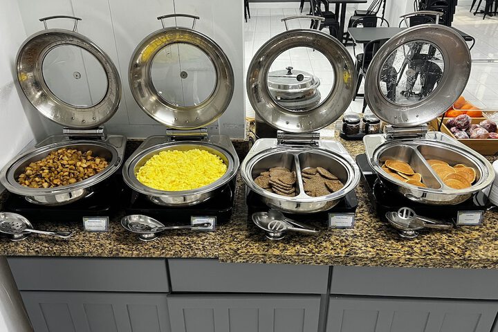 Breakfast/Coffee Service 24 of 31