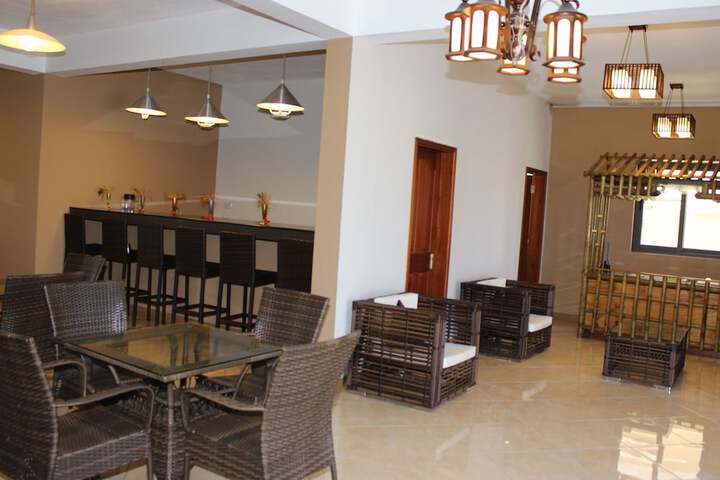 Hotel Interior 4 of 95