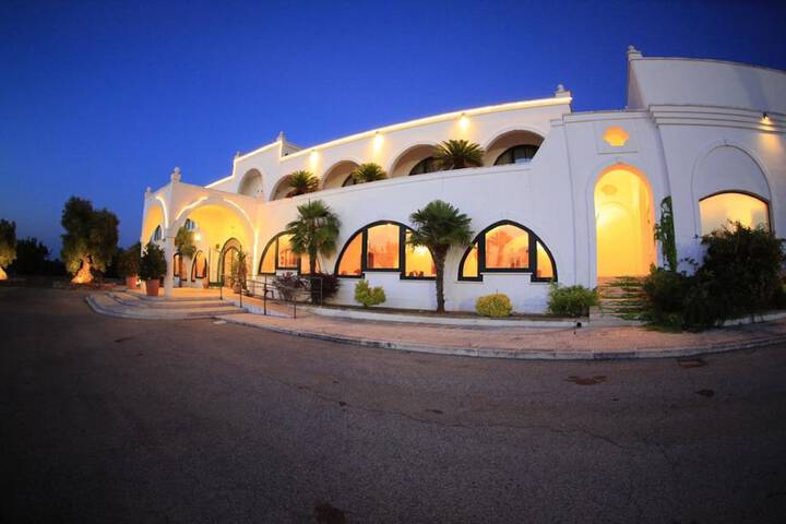 Front of property - evening/night
