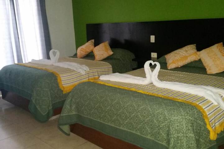Room 14 of 66