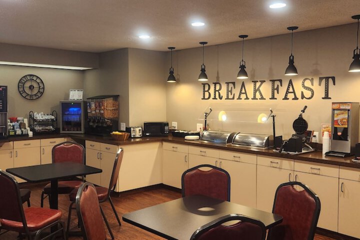 Ten Pin Inn &  Suites in Moses Lake, WA