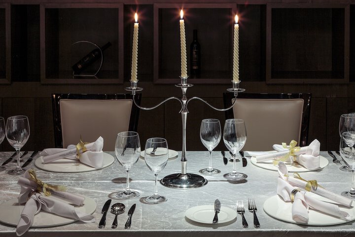 Dining 67 of 88