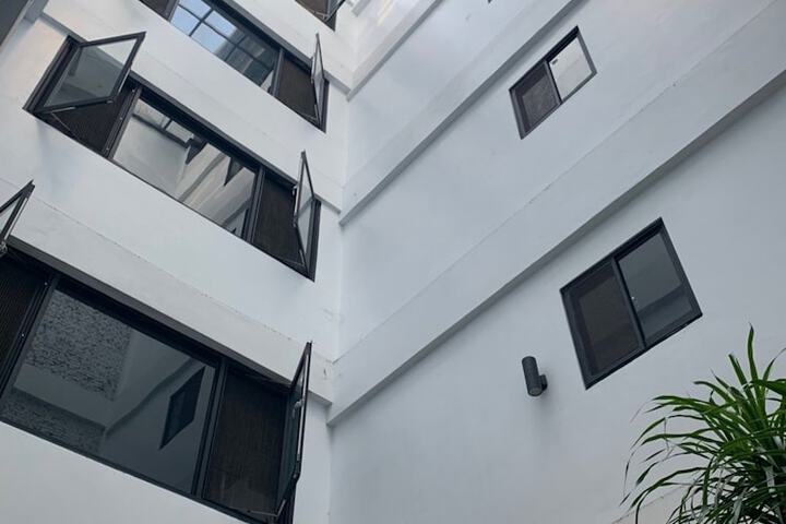 Hotel 2 of 61