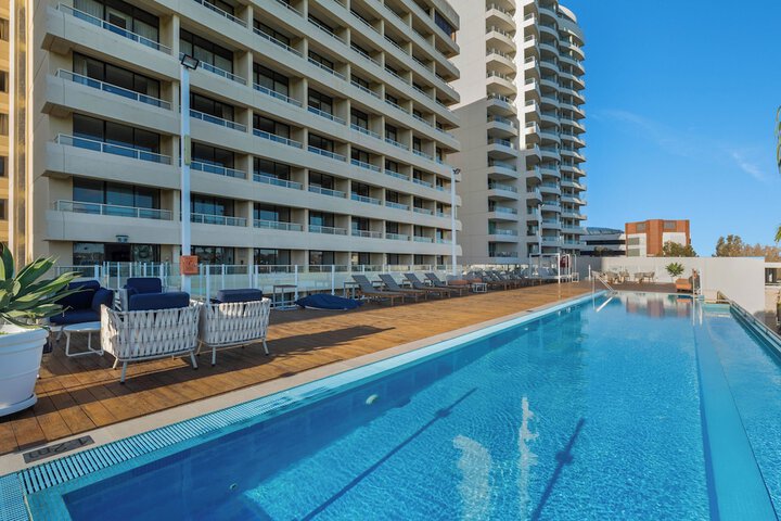 Pool 50 of 127