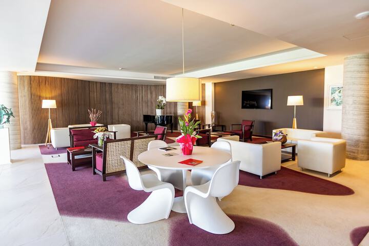 Lobby Photos