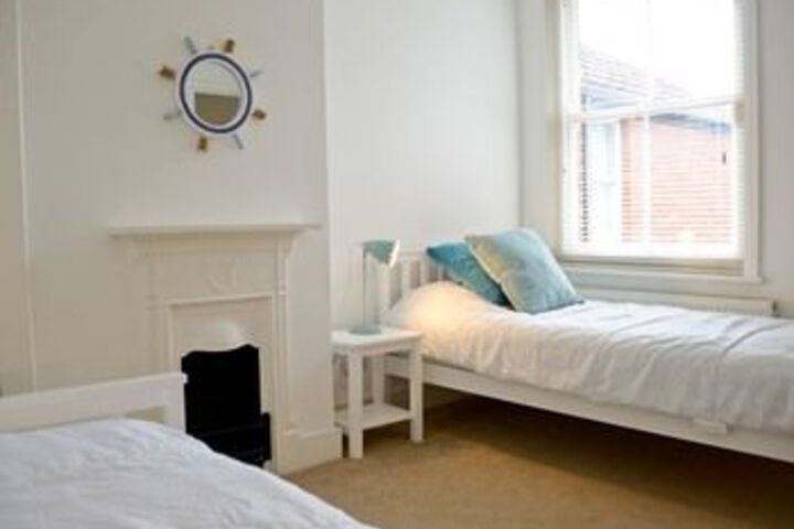 Room 5 of 20