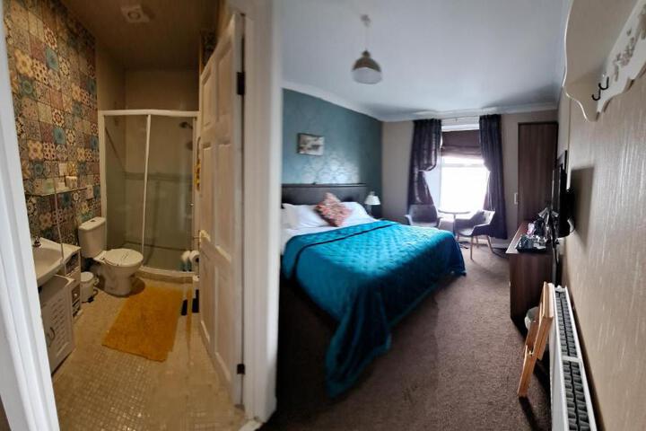 Photo 16