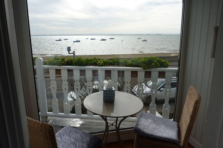 Beach/ocean view