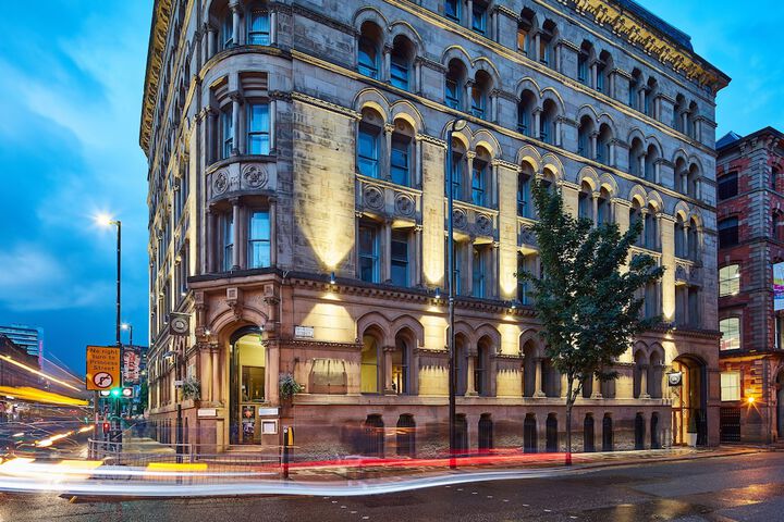 Hotel 99 of 101