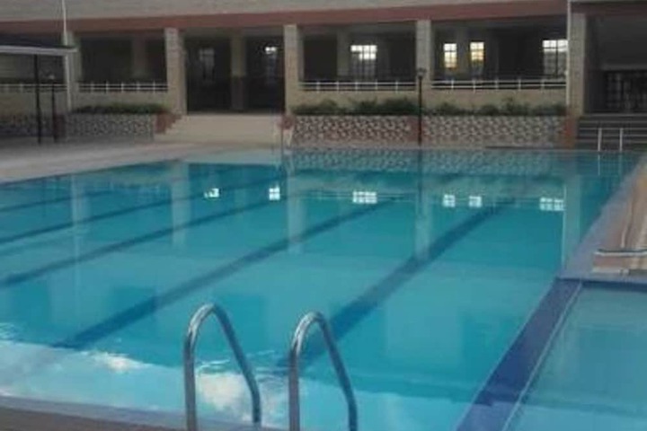 Pool 16 of 19
