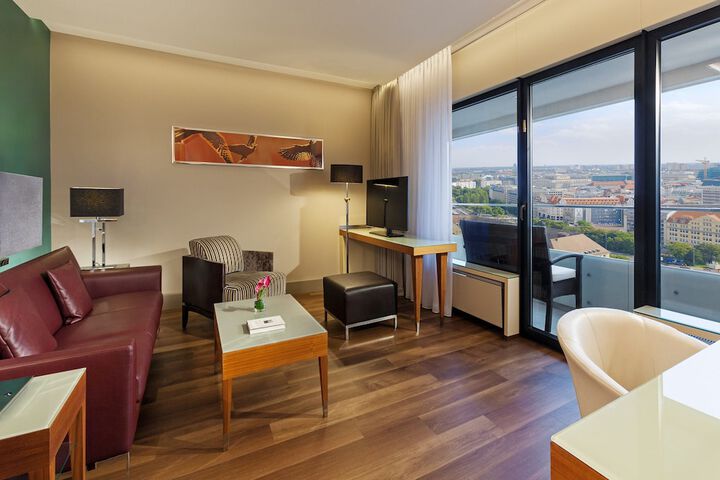 Room 14 of 69