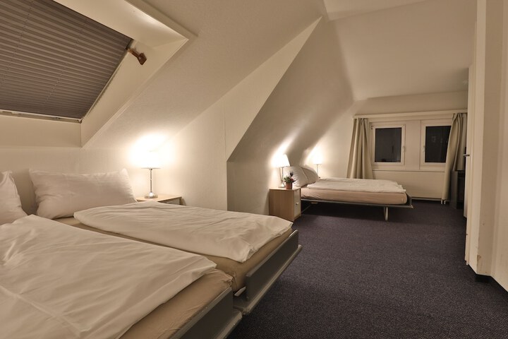 Room 14 of 31